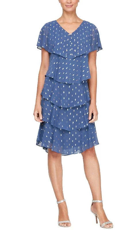 SLNY 9171507 - Short Sleeve Tiered Formal Dress