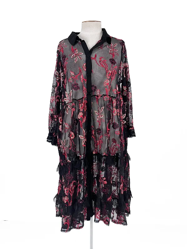 Taking Shape | Black Casual Dress | Size 18