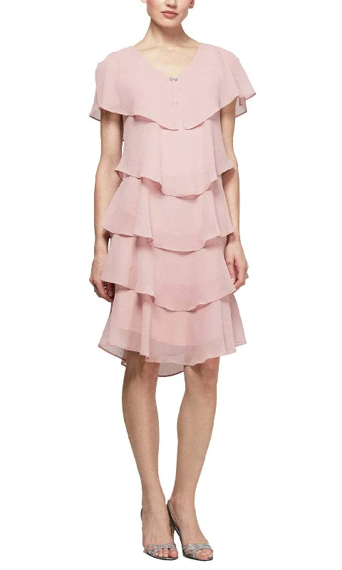 SLNY 1175251 - Short Sleeve Tiered Evening Dress