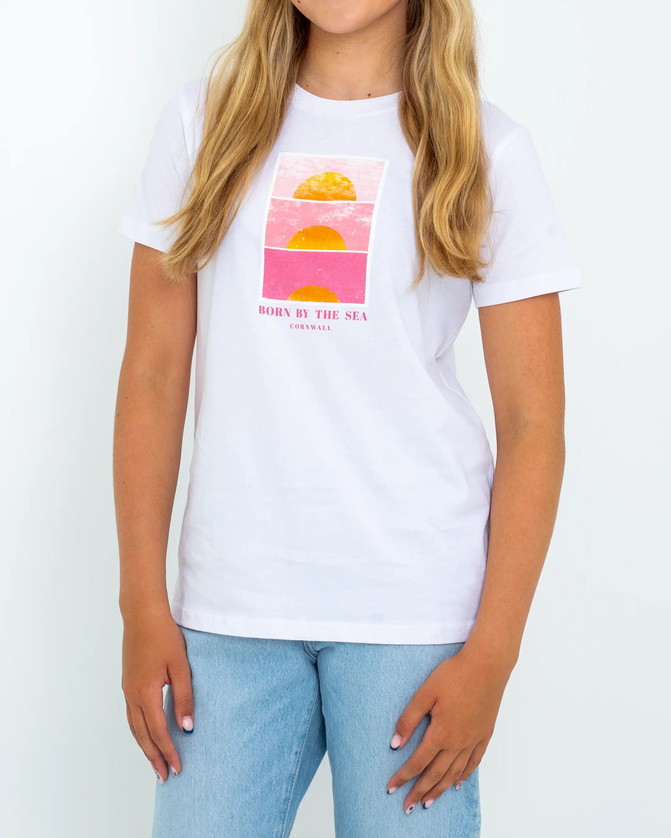 Cornwall Sunset T-Shirt in Stone Wash White Mesh Canvas Denim