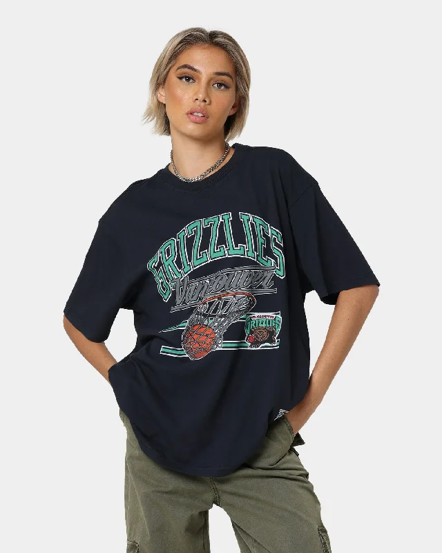 Mitchell & Ness Vancouver Grizzlies Hoop Vintage T-Shirt Faded Black Embroidered Appliqued Beaded