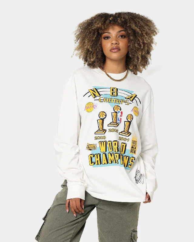 Mitchell & Ness Women's Los Angeles Lakers Three-Peat Long Sleeve T-Shirt Vintage White Terry Blend Velvet Blend Canvas Blend