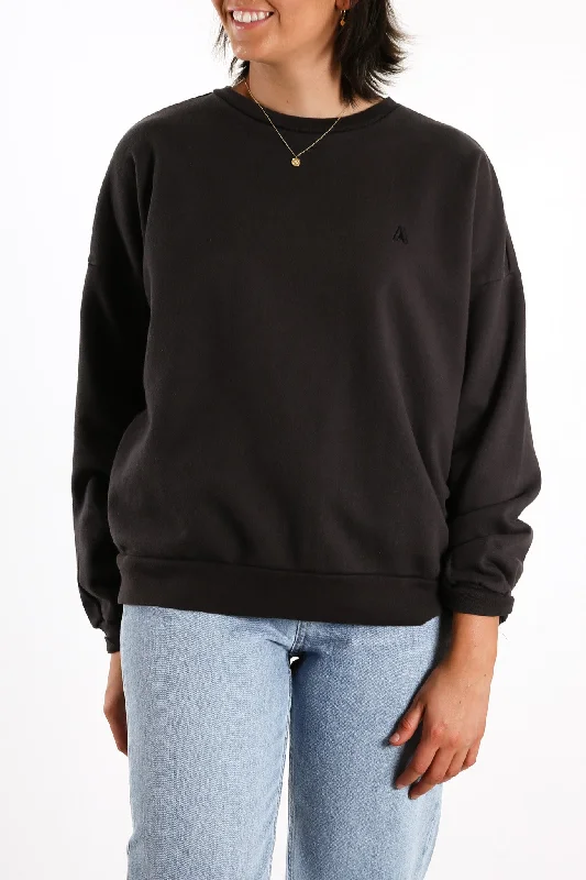 A Oversized Sweater A Logo Black Fade Front Pockets Side Pockets Patch Pockets