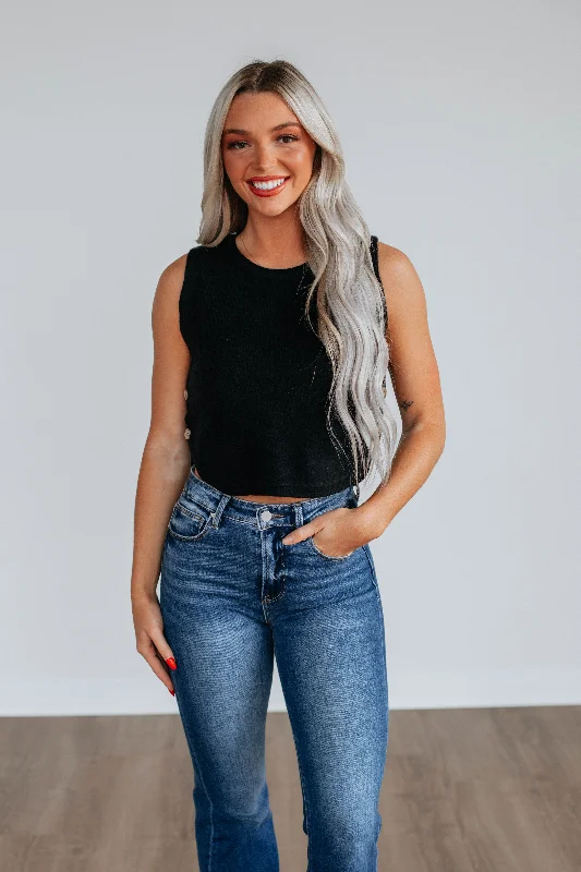Kathryn Sweater Vest - Black Seamless Knitted Crochet